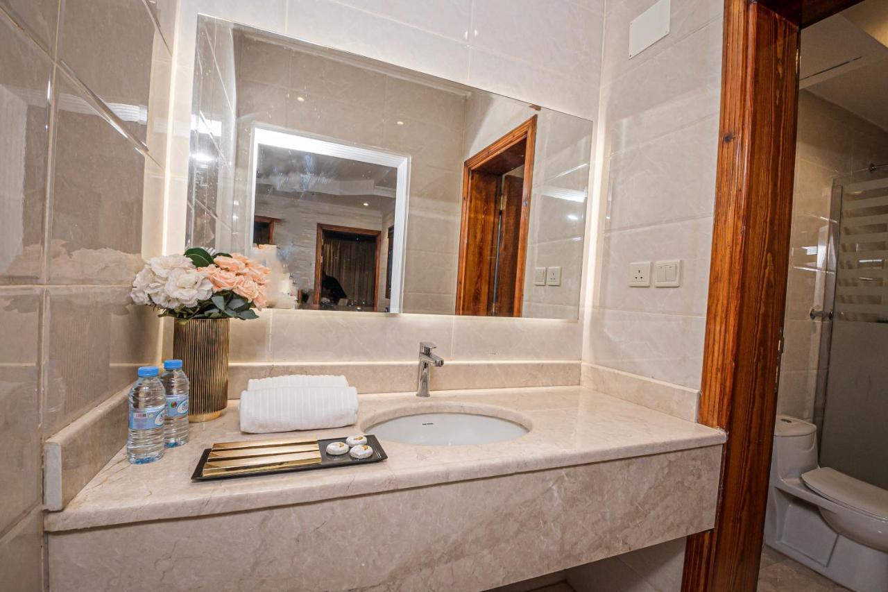 Safwa Taiba Suite اجنحة صفوة طيبه Medina Kültér fotó